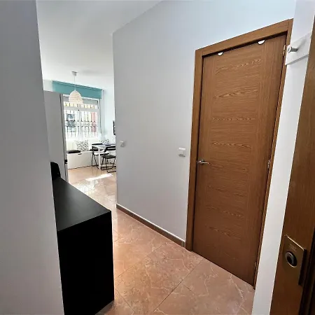 Nuc - 2 - Wifi - Terraza Exterior - 100 Metros Playa La Carihuela 토레몰리노스
